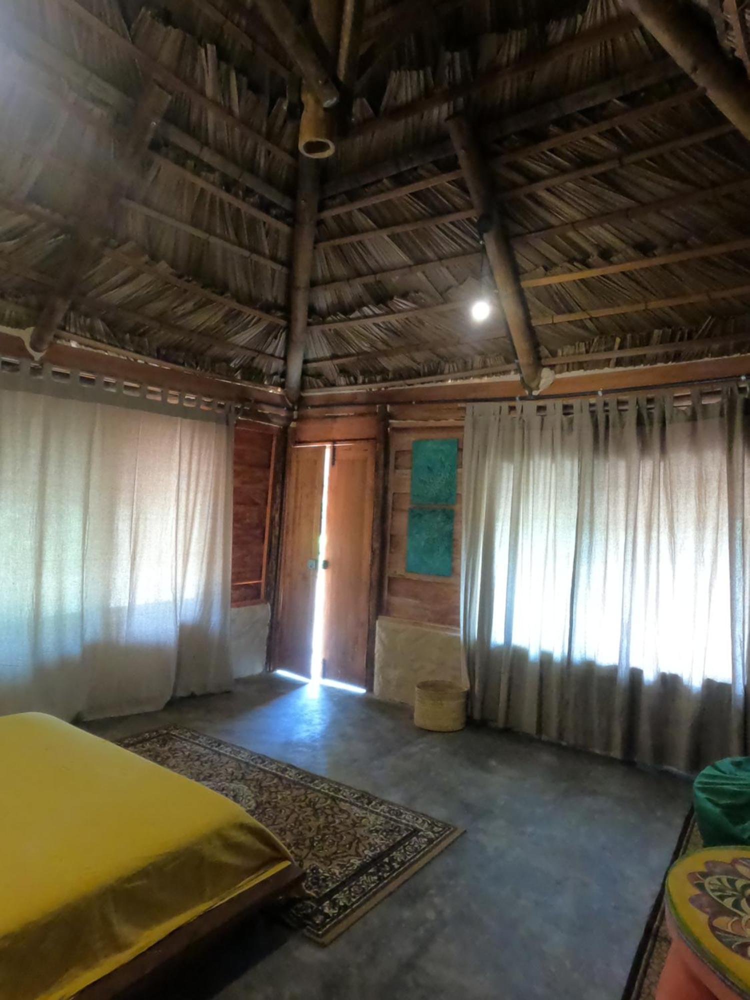 Monsoon Eco Resort - Whisky Point Arugambay Поттувіл Номер фото