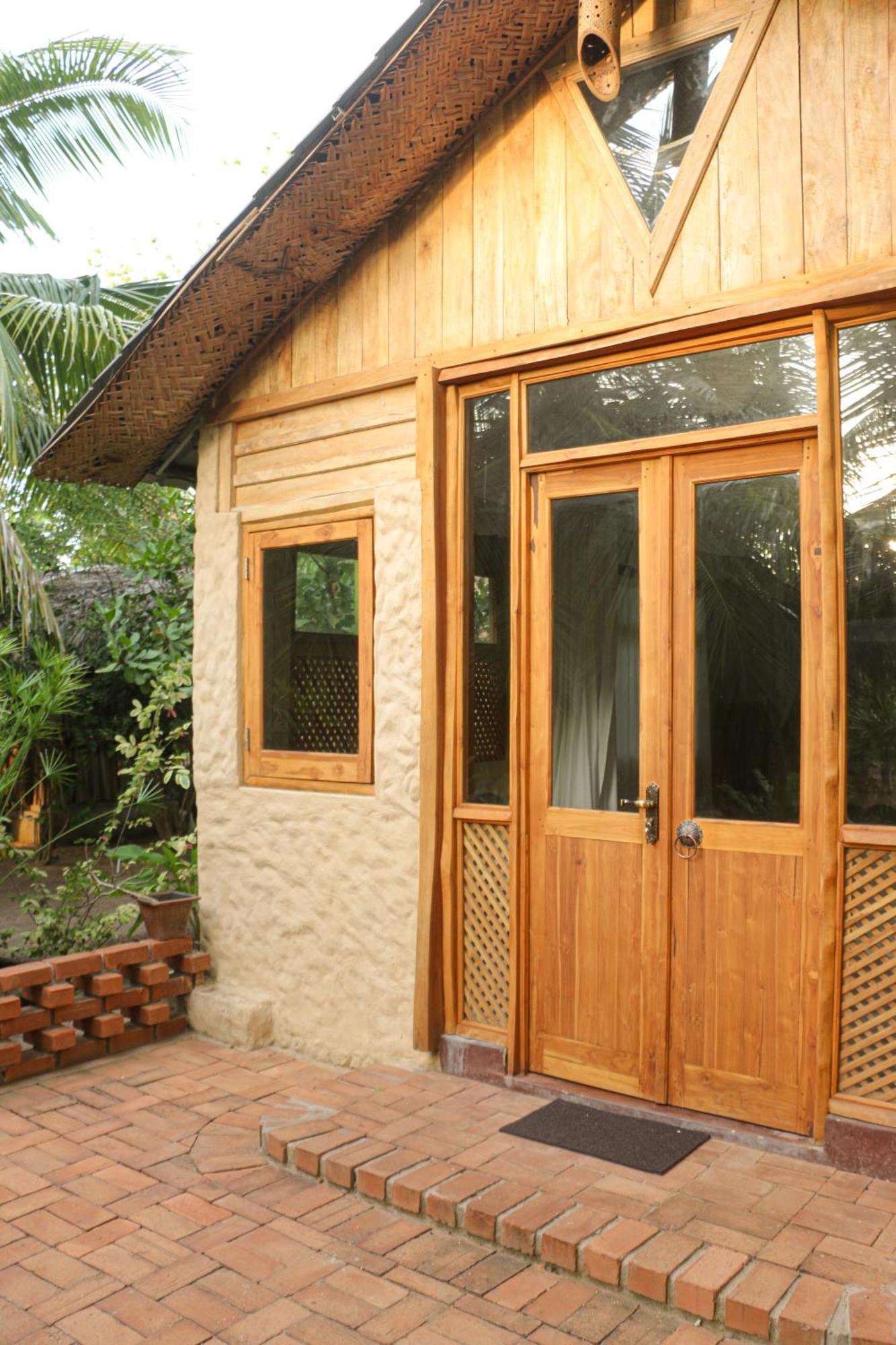 Monsoon Eco Resort - Whisky Point Arugambay Поттувіл Номер фото