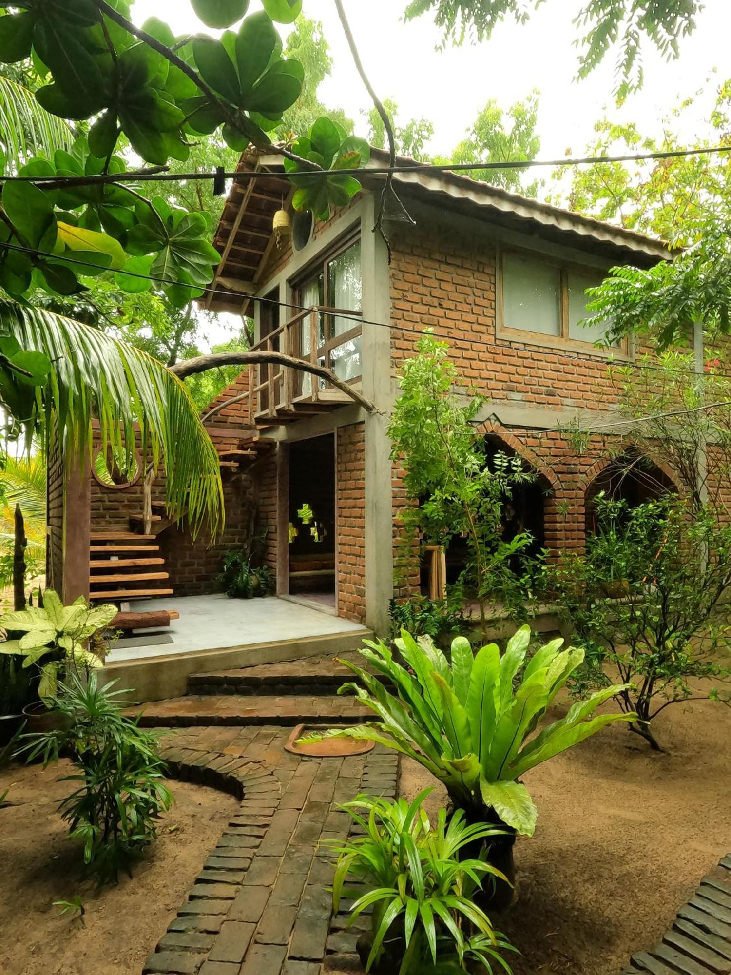 Monsoon Eco Resort - Whisky Point Arugambay Поттувіл Номер фото