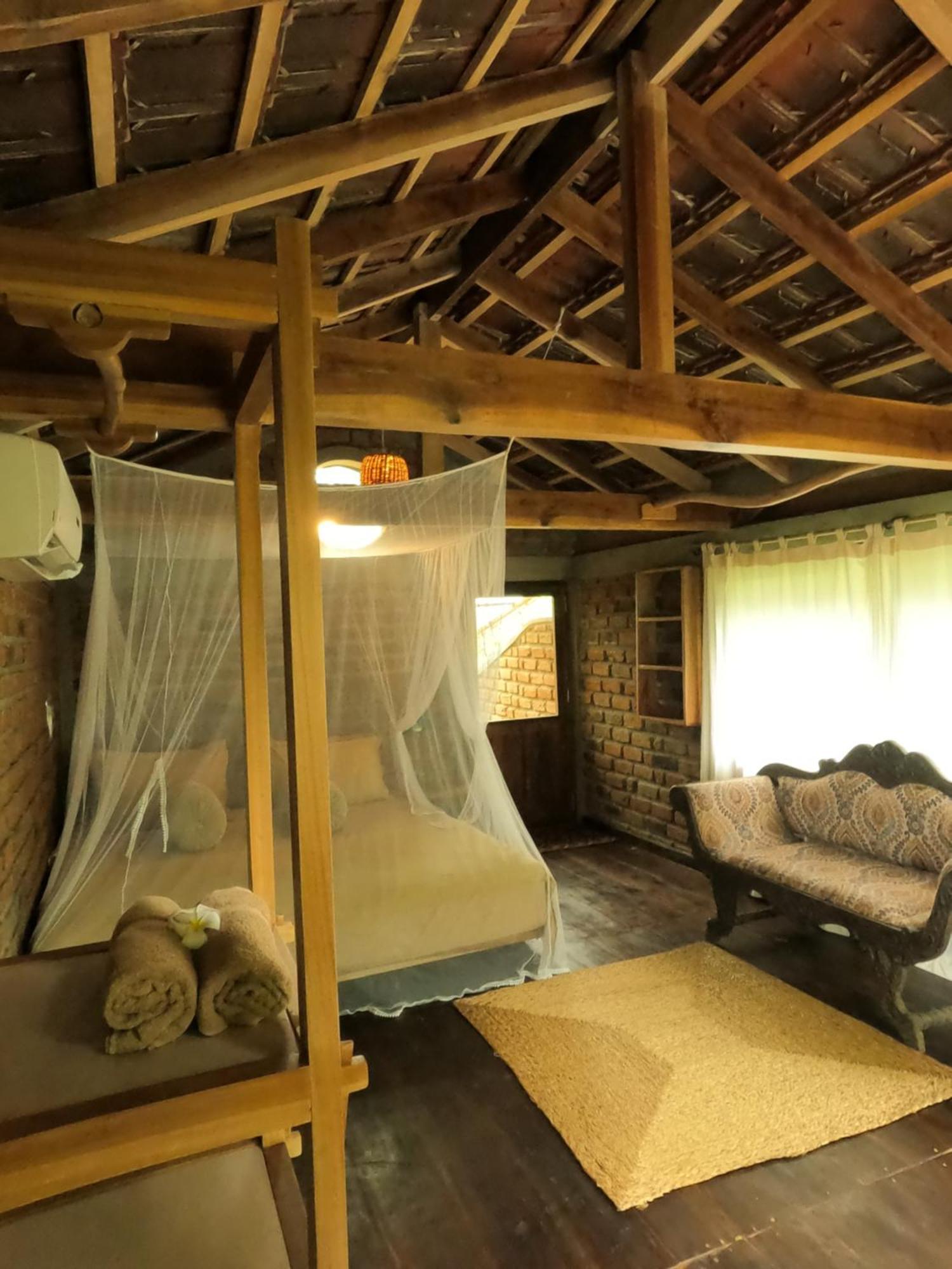 Monsoon Eco Resort - Whisky Point Arugambay Поттувіл Номер фото